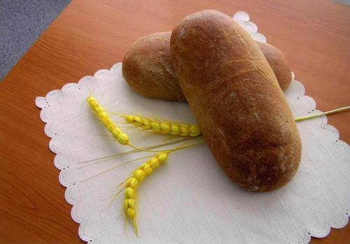 У Черкасах печуть справжній козацький хліб