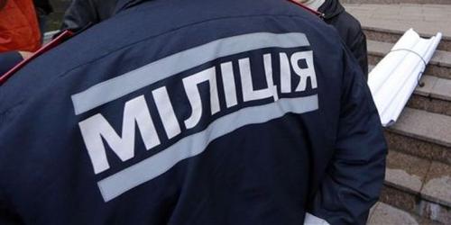 На Черкащині міліціонери побили відвідувача бару (ВІДЕО)