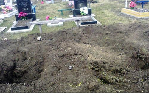 На Черкащині вандали розрили могилу ветерана