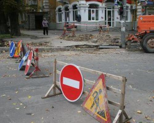 До літа частина вулиці Хмельницького буде заблокована для авто