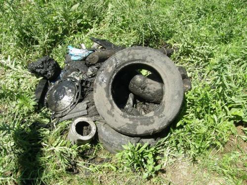 Черкаські комунальники показали “скарби”, знайдені в каналізаціях міста (ФОТО)