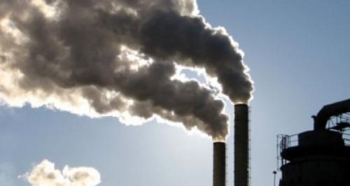 На Черкащині хімічний завод забруднив землю невідомими нафтопродуктами