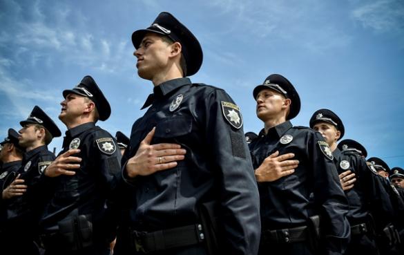 У кінці вересня у Черкасах можна буде стати поліцейським