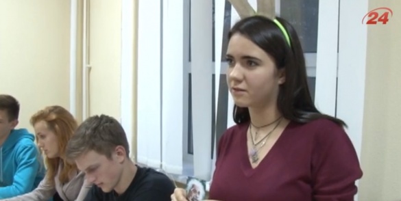 Черкаські студенти організували освітнє ноу-хау із школярами