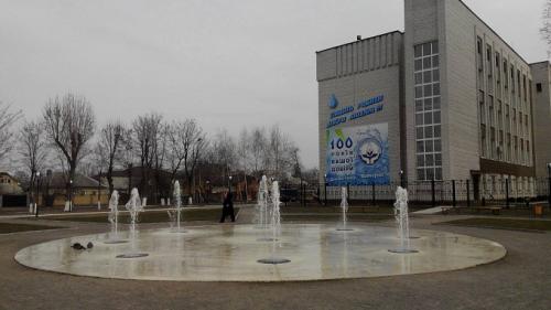 У листопаді в Черкасах ще працює фонтан