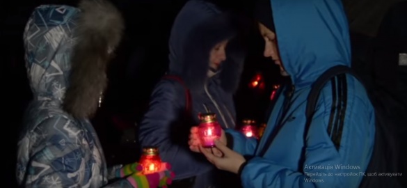 Черкащани вшанували жертв Голодомору пам'ятною ходою (ВІДЕО)