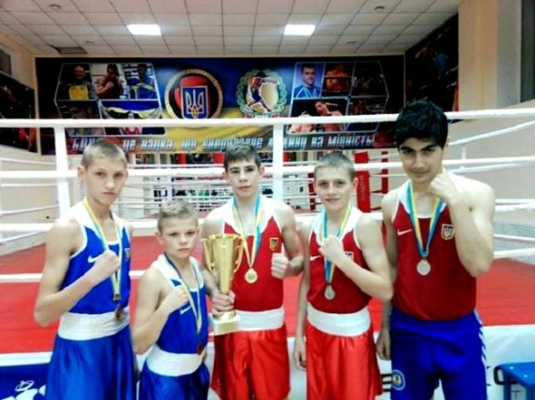 Черкаські боксери привезли 13 нагород із чемпіонату України