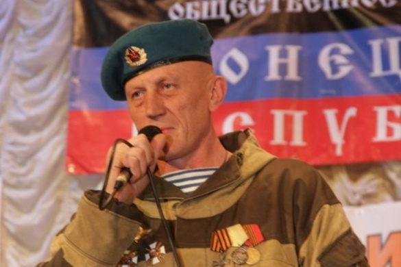 Черкаський шансонщик є першим помічником з організації концертів в ДНР