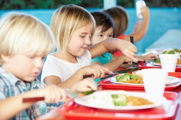 У черкаських школах і садочках діти їстимуть безкоштовно