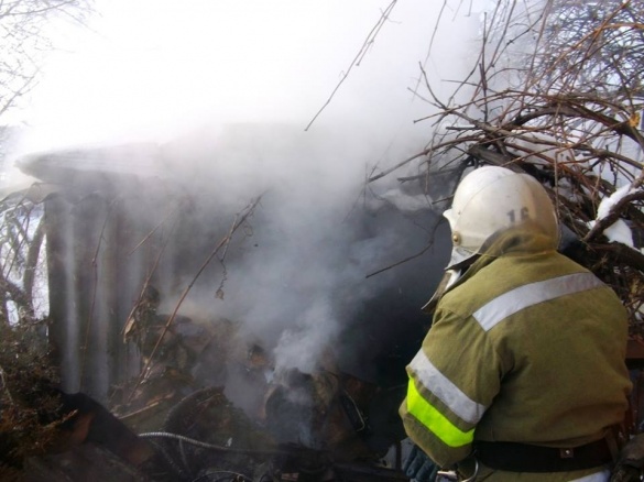 На Черкащині сталася пожежа через необережність з вогнем (ВІДЕО)
