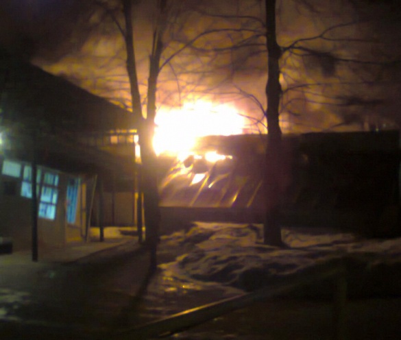 Відомий черкаський бар згорів під час пожежі (ФОТО)