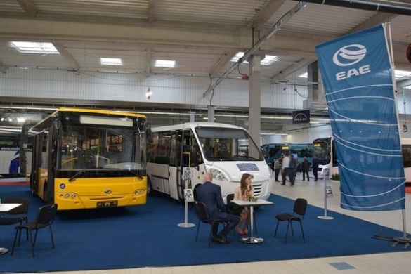 Черкаські автобуси презентували за кордоном (ФОТО)
