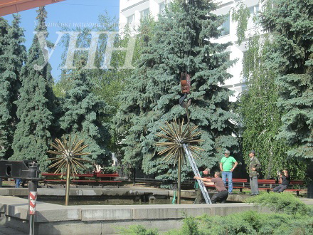 Фонтани біля Черкаської міськради забрали на ремонт