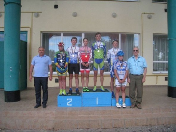 Черкаські велосипедисти повернулися з медалями із чемпіонату України