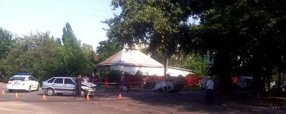 ДТП у Черкасах: через зіткнення авто перевернулося на дах