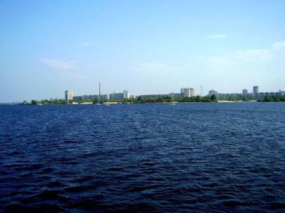 Річка Дніпро перенасичена шкідливими сполуками