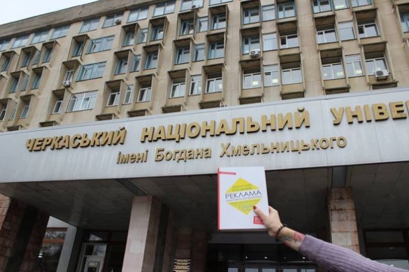 Черкаські буккросери взяли участь у всеукраїнському книгооберті (ФОТО)