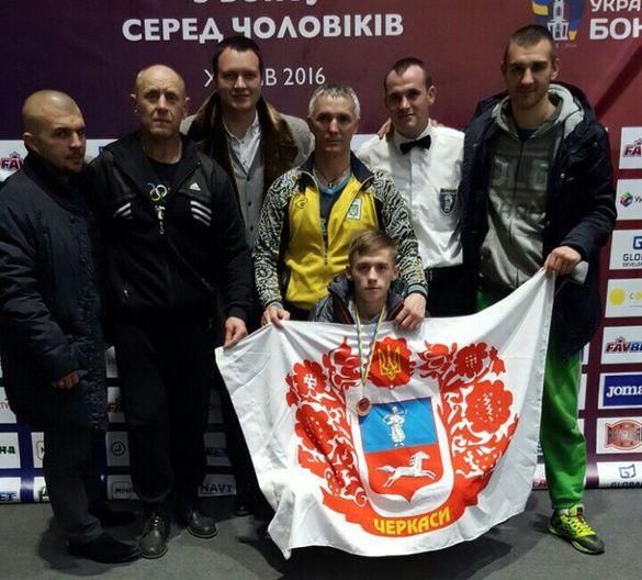 Черкаські боксери вдало виступили на чемпіонаті України