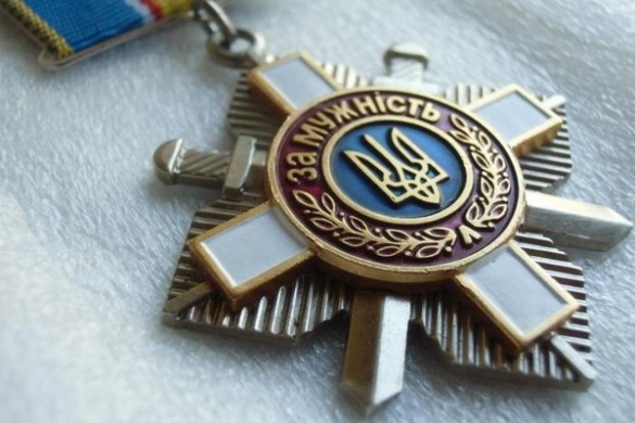 Петро Порошенко нагородив орденами черкаських військових