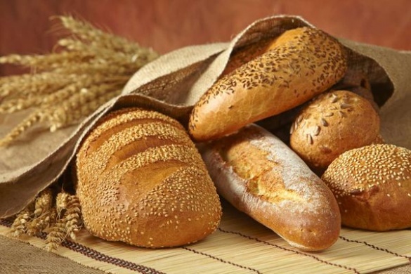 Для жителів одного із сіл на Черкащині хліб став золотим (ВІДЕО)