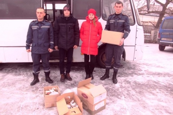 Черкаські рятувальники передали гуманітарний вантаж для воїнів АТО