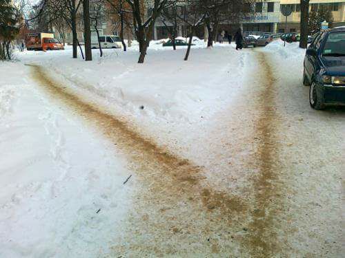 Волошин попросив, щоб тротуари були чистими від льоду