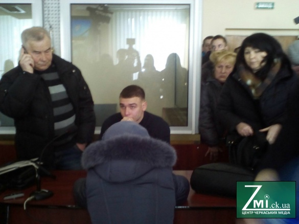 Поліцейські, які не вдягли електронний браслет на Іллю Новікова, понесли покарання