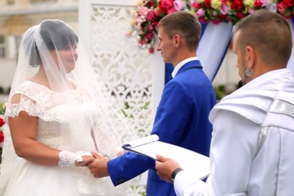 Пара із Черкащини показала всій країні весілля із краплею еротики (ВІДЕО)
