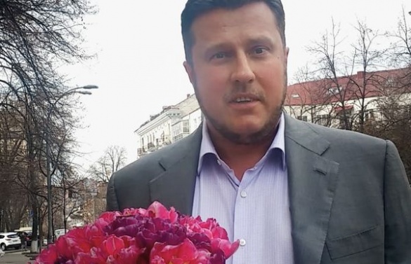 Антон Яценко привітав жінок з 8 березня (ВІДЕО)