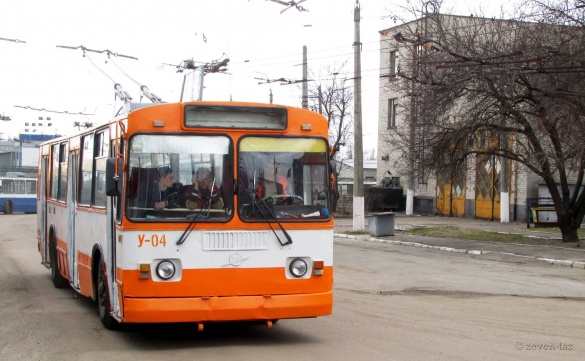 Майбутні водії тролейбусів приїхали зі столиці до Черкас
