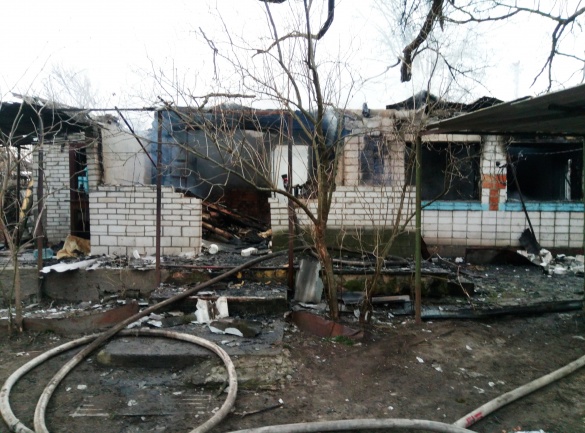 На пожежі у Канівському районі загинуло подружжя