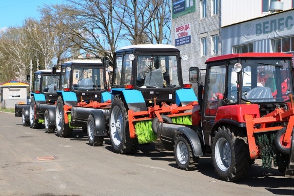 Для черкаського підприємства придбали ще п’ять тракторів (ФОТО)