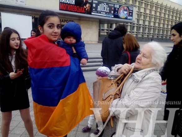 Черкащани вшанували пам'ять жертв геноциду у Вірменії (ФОТО)