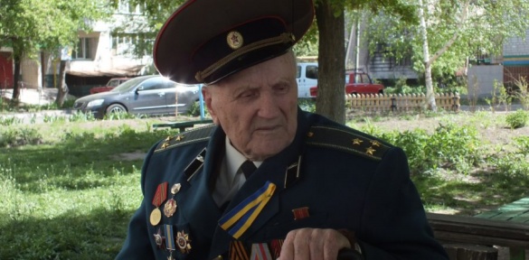 У Черкасах 91-річний ветеран поділився спогадами про війну (ВІДЕО)