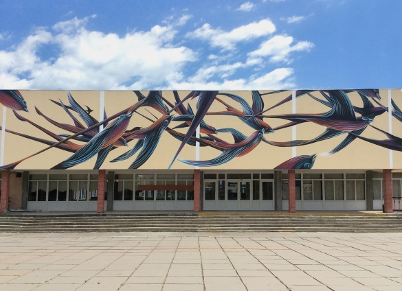 Португальський митець завершив мурал на фасаді черкаської школи (ФОТО)