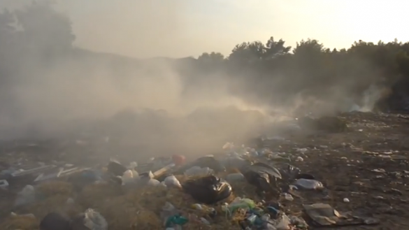 На Черкащині рятувальники кілька годин боролися з пожежею на сміттєзвалищі