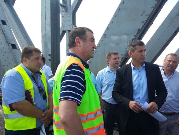 Ткаченко оприлюднив свою позицію щодо повільного ремонту мосту