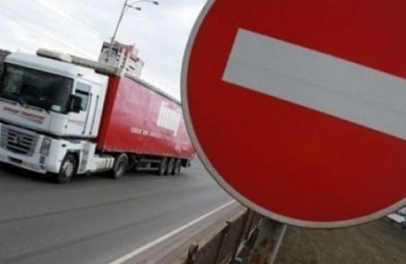 На Черкащині в спекотні дні заборонятимуть рух вантажного транспорту