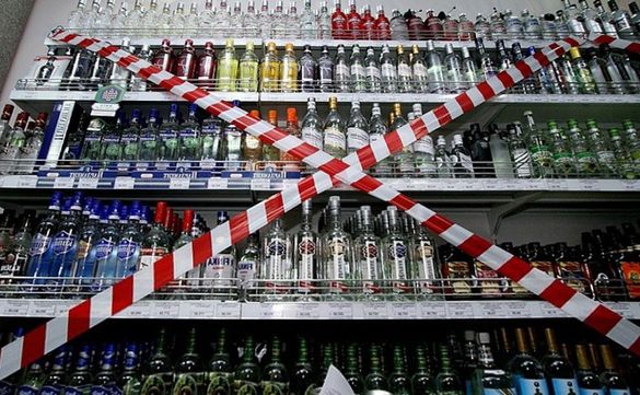 Обшуки на спиртзаводах Черкащини: податківці знайшли 
