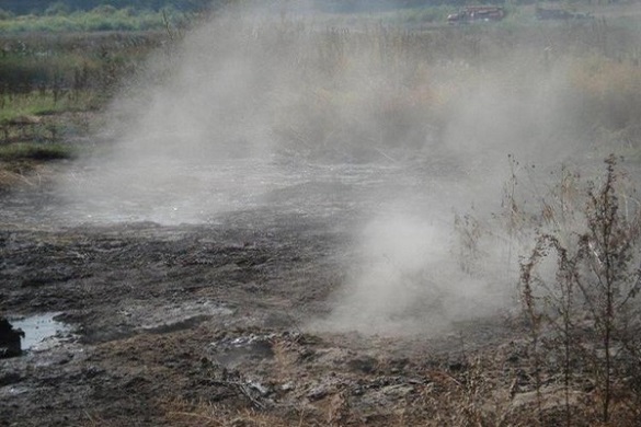 На Черкащині оголосили надзвичайну ситуацію: загорілось торф'яне сховище