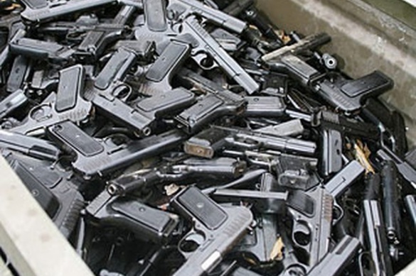 У черкаській поліції впевнені, що суспільство ще не готове носити зброю