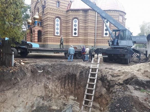 У черкаському парку стався конфлікт через будівництво туалету церквою