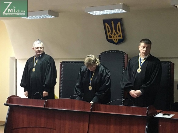 Суд визначив запобіжний захід підозрюваним у вбивстві Сергієнка