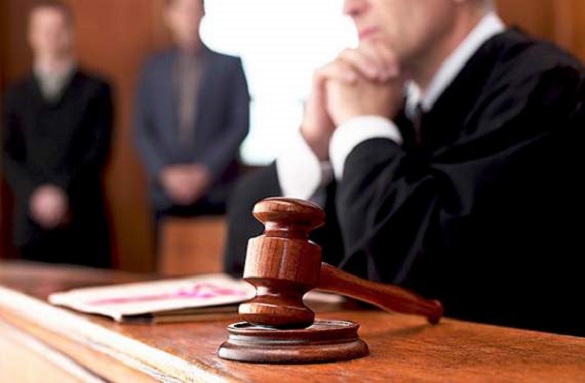 Черкаського суддю обвинувачують у затриманні євромайданівців