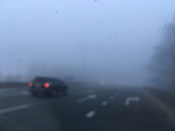 До уваги водіїв та пішоходів: на Черкащині очікується туман та ожеледиця