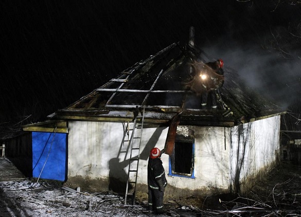 На Черкащині сталася пожежа: загинуло четверо дітей (ФОТО)