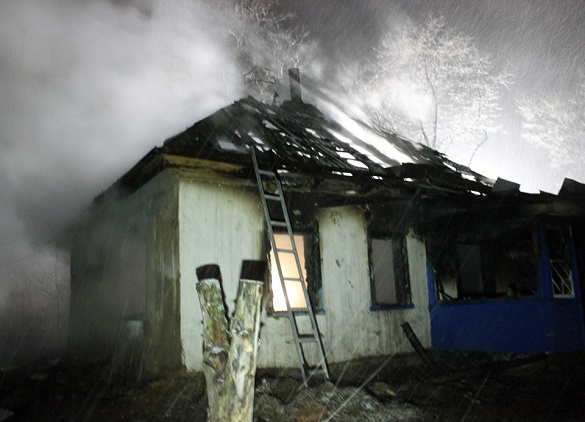 Стали відомі подробиці жахливої пожежі на Черкащині, у якій загинуло четверо дітей