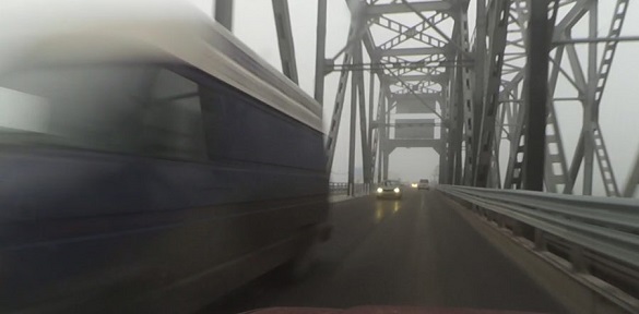 Рух черкаським мостом відкрито у двох напрямках