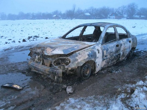 На Вінниччині під час пожежі у автомобілі загинув черкащанин (ФОТО)