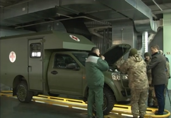 У Черкасах військових вчать користуватися санітарними автомобілями